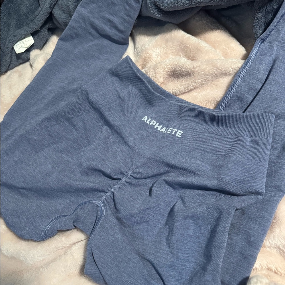 alphalete amplify leggings french blue